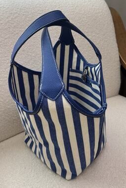 House of Harlow Canvas Tote Bucket Bag Blue& White Striped Coastal Nantucket